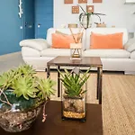 Amazing Sea View Flat ティレニア