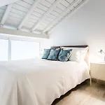 Amazing Sea View Flat ティレニア