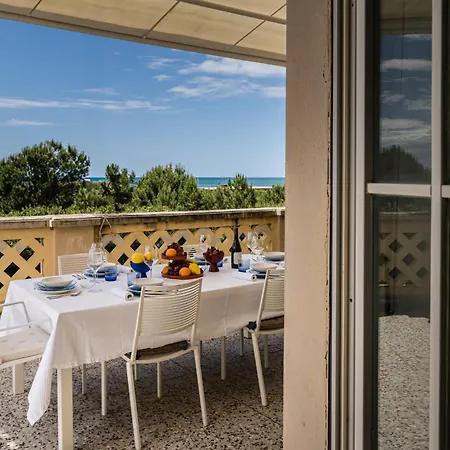 Amazing Sea View Flat بيت للعطل