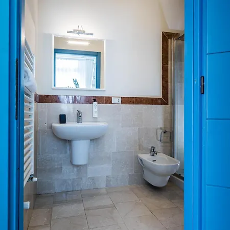 Amazing Sea View Flat * تيرّينْيا