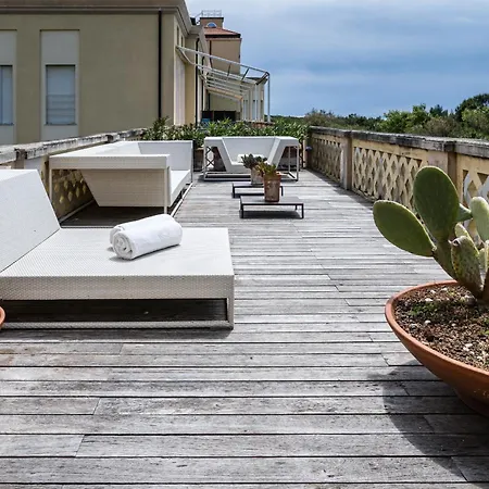 Amazing Sea View Flat