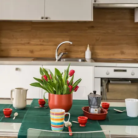 Amazing Sea View Flat بيت للعطل تيرّينْيا