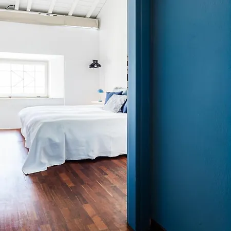 بيت للعطل Amazing Sea View Flat تيرّينْيا