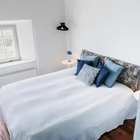 Amazing Sea View Flat Tirrenia