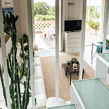 بيت للعطل Amazing Sea View Flat تيرّينْيا